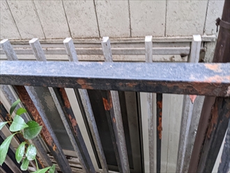 狛江市岩戸南にて鉄柵塗装をご検討中のお客様邸の現地調査にお伺いしてまいりました